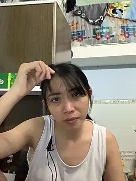 Snapshot of Minee1202 chatting on October 2025 12:44:01 AM Minee1202 online show from October 2025 12:44:01 AM