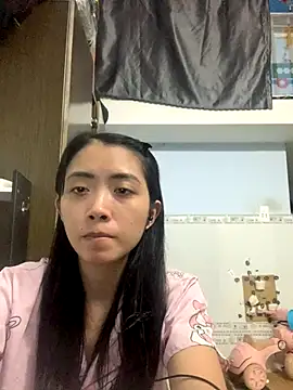 Snapshot of Minee1202 chatting on October 2025 04:39:01 AM Minee1202 online show from October 2025 04:39:01 AM