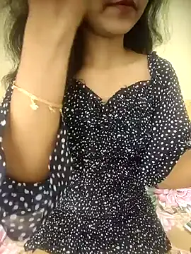 Snapshot of Snaya-baby chatting on November 2025 11:25:02 AM Snaya-baby online show from November 2025 11:25:02 AM