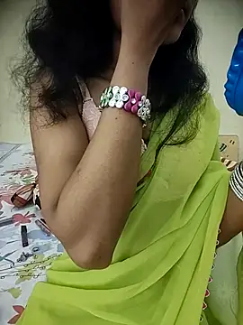 Snapshot of Snaya-baby chatting on November 2025 11:36:02 AM Snaya-baby online show from November 2025 11:36:02 AM