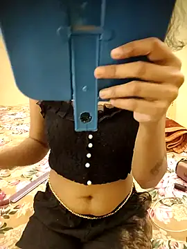 Snapshot of Snaya-baby chatting on November 2025 11:15:02 AM Snaya-baby online show from November 2025 11:15:02 AM