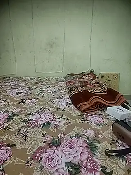 Snapshot of Snaya-baby chatting on November 2025 01:03:01 PM Snaya-baby online show from November 2025 01:03:01 PM