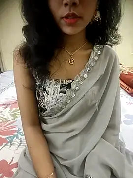 Snapshot of Snaya-baby chatting on December 2025 01:21:01 PM Snaya-baby online show from December 2025 01:21:01 PM