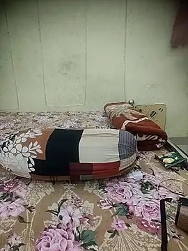 Snapshot of Snaya-baby chatting on December 2025 02:10:01 PM Snaya-baby online show from December 2025 02:10:01 PM