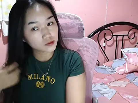 Snapshot of Wynxx chatting on November 2025 06:40:02 AM Wynxx online show from November 2025 06:40:02 AM