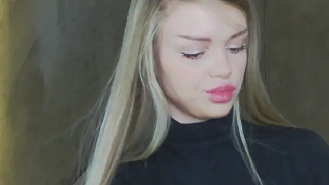 MarilynNova online show from April 2026 05:25:01 AM