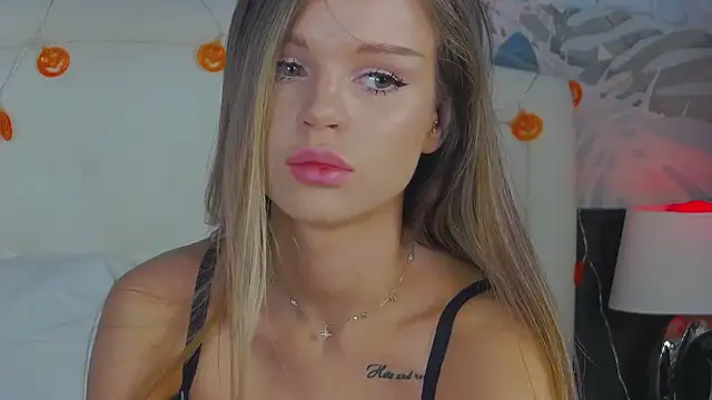 MarilynNova online show from November 2025 04:28:01 AM