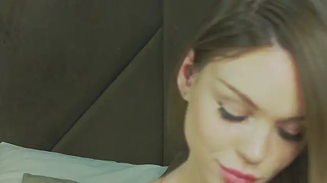 MarilynNova online show from January 2026 05:47:01 AM