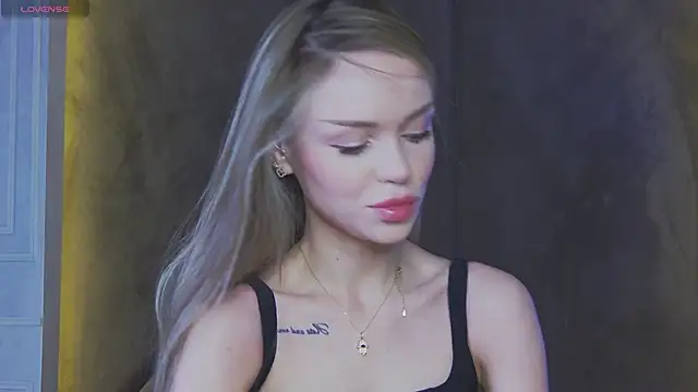 MarilynNova online show from June 2026 05:34:01 AM