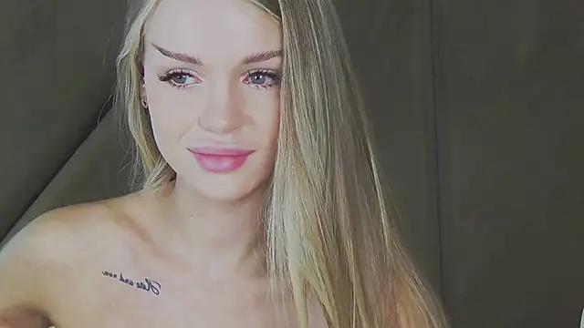 MarilynNova online show from April 2026 05:58:02 AM