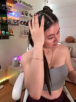 Sharon 07 online show from November 2025 06:09:01 PM