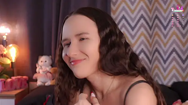 MaudAle online show from November 2025 01:06:01 AM