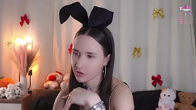 MaudAle online show from February 2026 01:15:02 AM