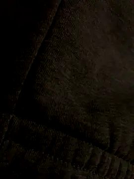 Snapshot of MuzzyFacing chatting on November 2025 09:15:02 PM MuzzyFacing online show from November 2025 09:15:02 PM