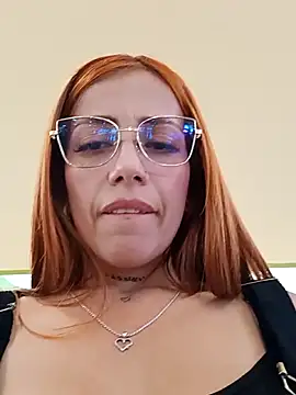 Snapshot of Alis_xxx chatting on September 2025 06:58:01 PM Alis xxx online show from September 2025 06:58:01 PM