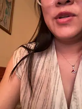 Liqinqin online show from October 2025 09:00:02 AM