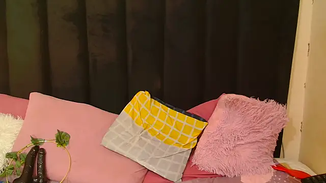 AmazingDarkDoll online show from October 2025 06:25:01 AM