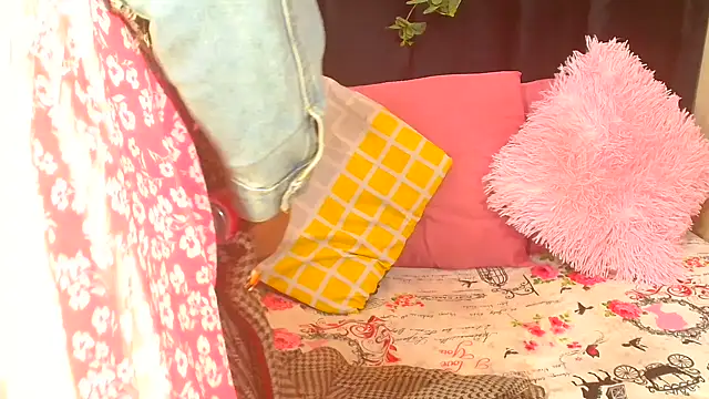 AmazingDarkDoll online show from October 2025 04:29:02 PM