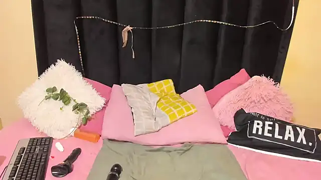 AmazingDarkDoll online show from February 2026 01:51:02 AM