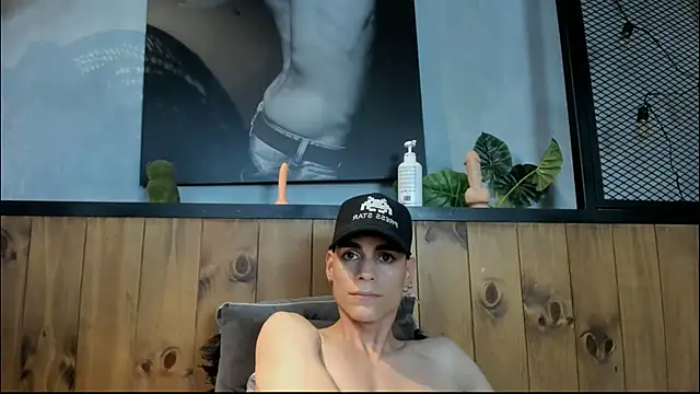 Dani mc1 online show from October 2025 11:30:02 PM