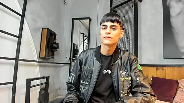 Dani mc1 online show from November 2025 11:48:01 AM