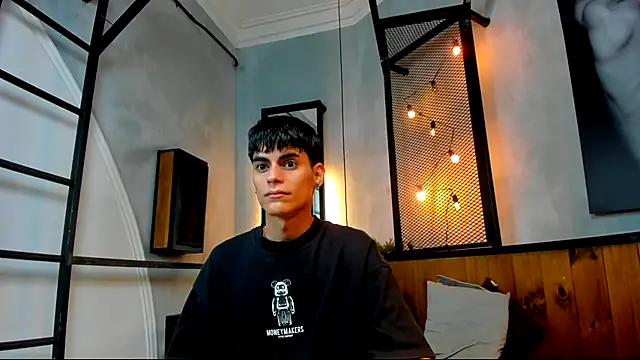 Dani mc1 online show from December 2025 11:31:01 AM