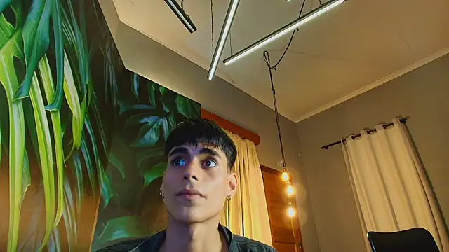 Dani mc1 online show from September 2025 11:38:02 PM