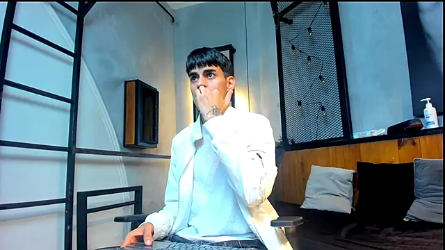 Dani mc1 online show from November 2025 11:55:01 AM