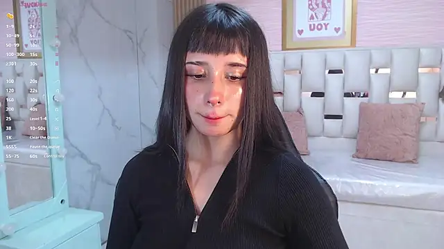 allyssa bellini s online show from November 2025 03:21:01 AM