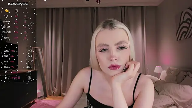 sashaloveyou online show from April 2026 07:59:02 PM