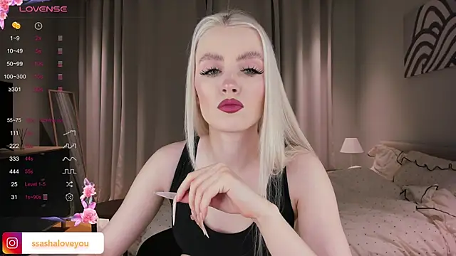 Snapshot of sashaloveyou chatting on September 2025 08:49:02 PM sashaloveyou online show from September 2025 08:49:02 PM