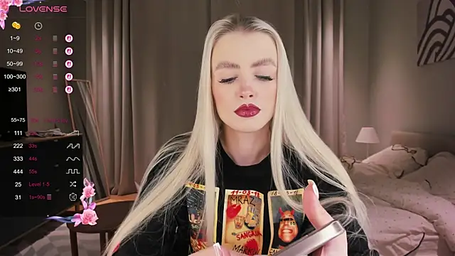 Snapshot of sashaloveyou chatting on November 2025 10:24:02 PM sashaloveyou online show from November 2025 10:24:02 PM