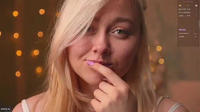 AccaCroyle online show from November 2025 08:20:01 PM