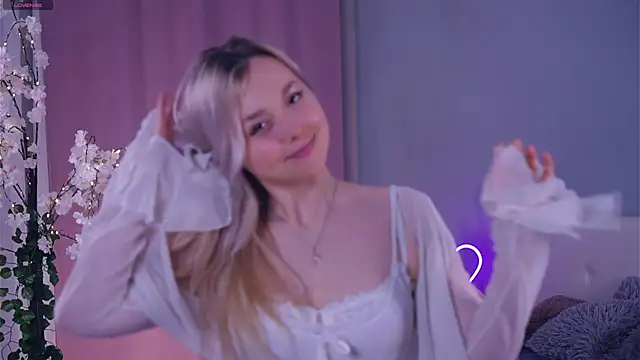 AccaCroyle online show from April 2026 07:54:01 PM