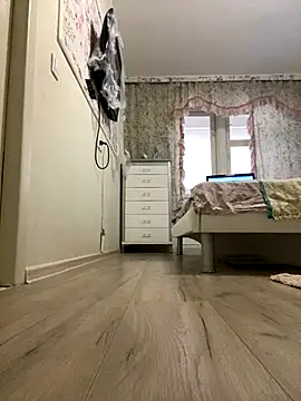 missevacrystal online show from October 2025 12:24:01 PM