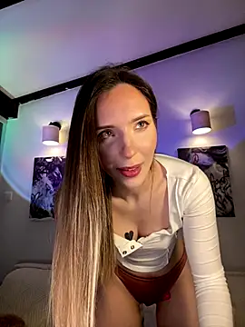 LINA ALL EYES ON YOU online show from November 2025 07:07:01 PM