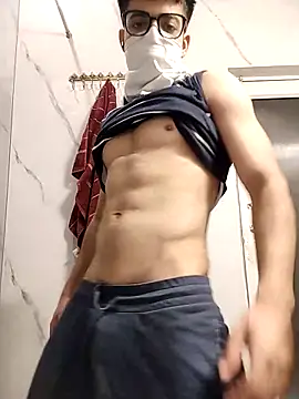 mrmasseur06 online show from April 2026 06:47:01 PM