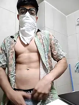 mrmasseur06 online show from May 2026 06:31:02 PM