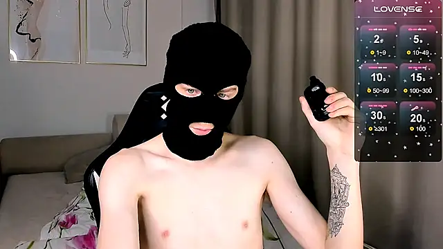 Snapshot of MrSexyCum4U chatting on October 2025 10:24:02 AM MrSexyCum4U online show from October 2025 10:24:02 AM