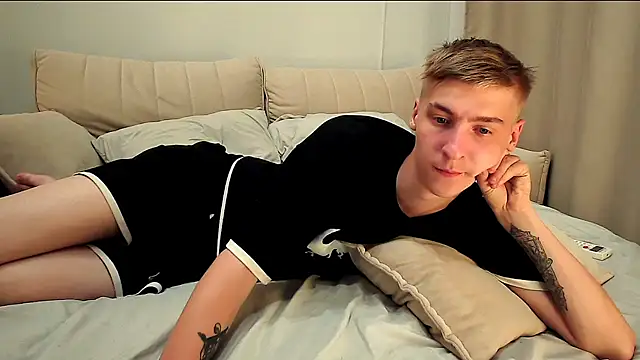 MrSexyCum4U online show from September 2025 11:14:02 PM