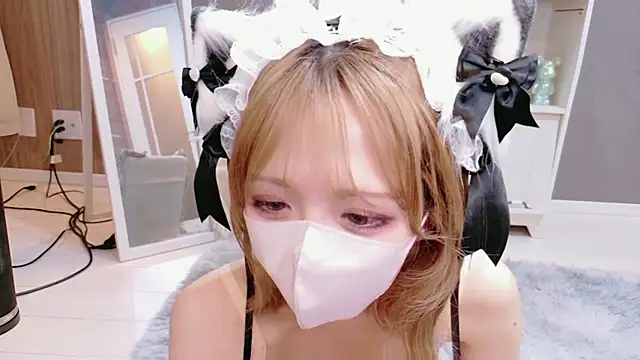 Snapshot of ka_na_ta_ch chatting on May 2026 10:37:02 AM ka na ta ch online show from May 2026 10:37:02 AM