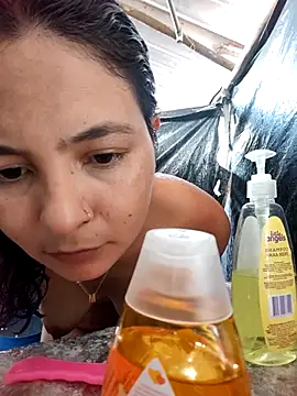 Snapshot of Lily-o chatting on October 2025 07:58:01 PM Lily-o online show from October 2025 07:58:01 PM