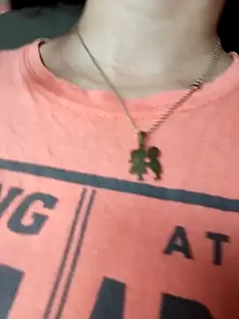 Snapshot of Lily-o chatting on November 2025 09:07:01 PM Lily-o online show from November 2025 09:07:01 PM