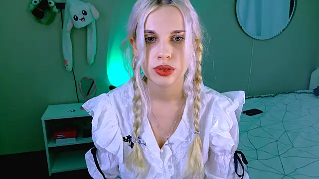 carmen crybaby online show from September 2025 11:11:02 PM