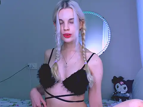 carmen crybaby online show from October 2025 04:41:02 PM