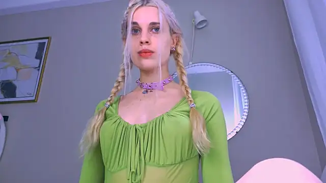 carmen crybaby online show from September 2025 02:01:01 AM