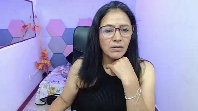 AmandaPeet online show from October 2025 07:48:01 PM