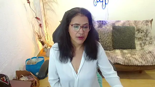 AmandaPeet online show from November 2025 06:52:02 PM