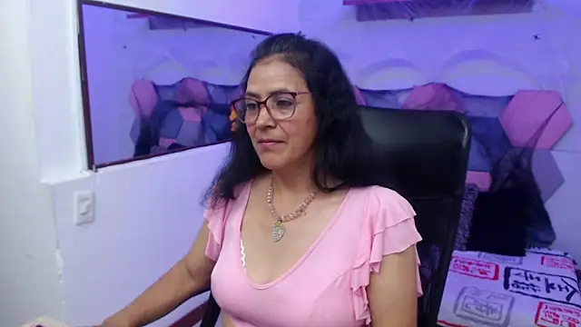 AmandaPeet online show from October 2025 09:14:01 PM