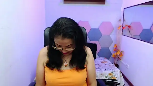 AmandaPeet online show from September 2025 07:52:02 PM